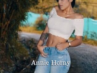 Annie_Horny