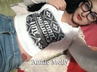 Annie_Molly