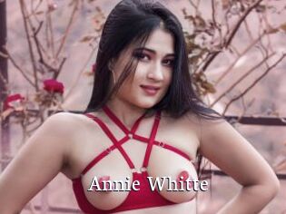 Annie_Whitte