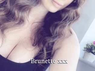 Brunette_xxx