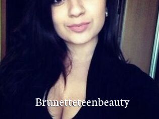 Brunetteteenbeauty