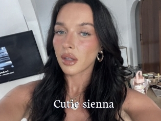 Cutie_sienna