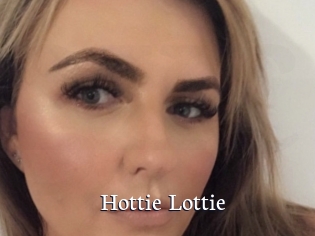 Hottie_Lottie