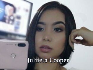 Juliieta_Cooper