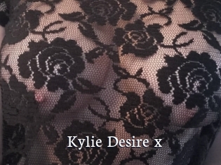 Kylie_Desire_x