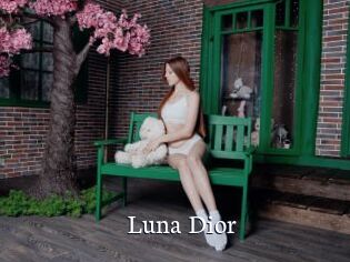 Luna_Dior