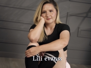 Lili_evanss