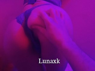 Lunaxk