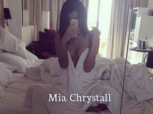 Mia_Chrystall