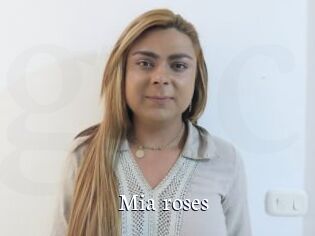 Mia_roses