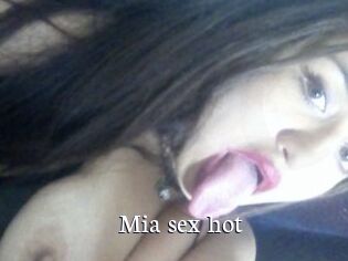 Mia_sex_hot