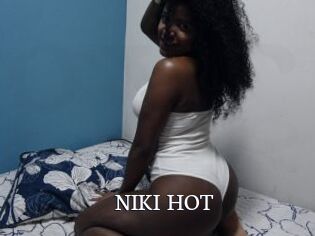 NIKI_HOT