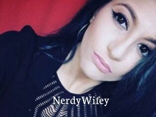 NerdyWifey