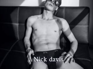 Nick_davis