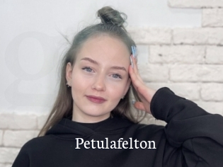 Petulafelton