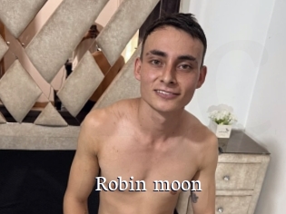 Robin_moon