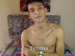 Tyronxx