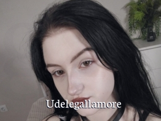 Udelegallamore